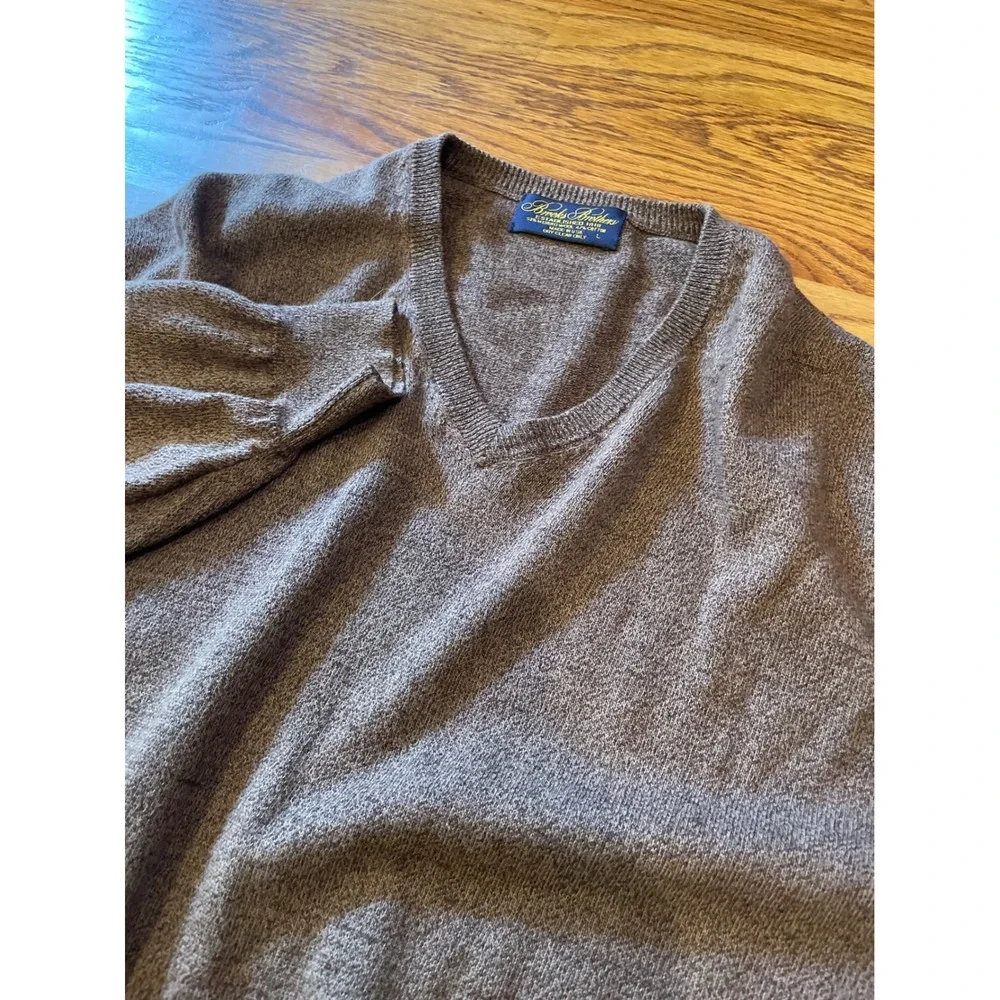 VTG Brooks Brothers Mens Sweater Large Brown Merino Wool Cotton V-Neck USA Made